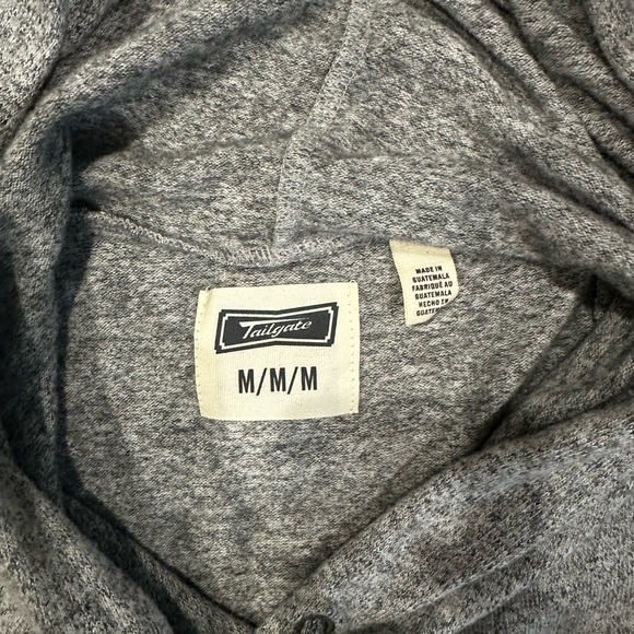 Red Sox sweatshirt - Picture 3 of 4